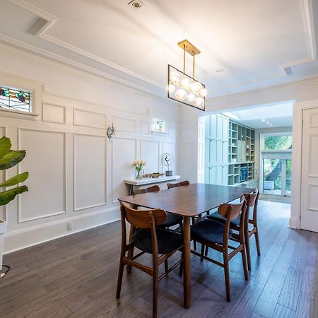 Double Bedroom On Up Or 3 Bedrooms In Basement Near Eglinton Subway Station 多伦多 外观 照片